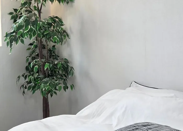 Apartment Spacious Interior Free Parking Ksquare 2 Netflix Magok Station Within Walking Distance Gimpo Airport Longterm Welcome